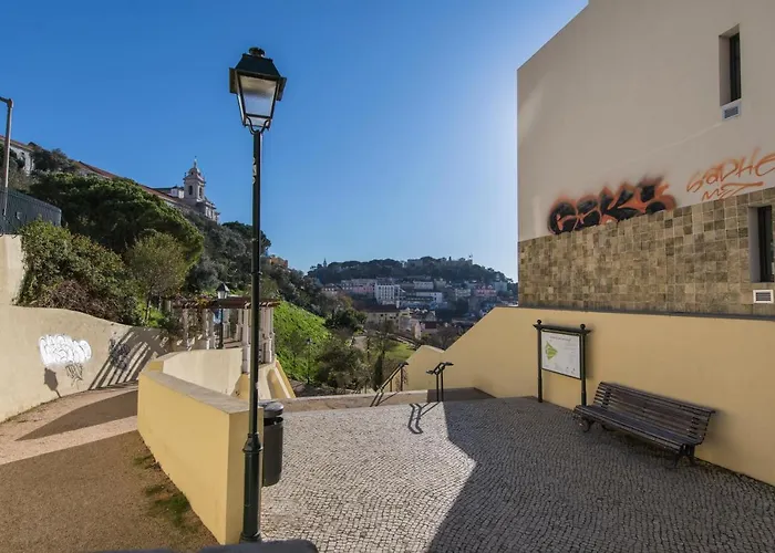 A Pearl In Grace Land شقة