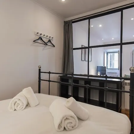 A Pearl In Grace Land *